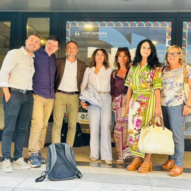 Rinnovo CCNL #CooperativeSociali: la CISL FP c’è!

📅 Oggi la seconda riunione plenaria, con una delegazione ampia di delegate e delegati da 10 regioni.

💬 La #partecipazione dei territori è la nostra forza. A rotazione, tutte e tutti potranno portare esperienze, problemi e proposte per arricchire il confronto e costruire un #CCNL capace di rispondere davvero alle esigenze di chi lavora nella cooperazione sociale.

👉 Dal territorio al tavolo della trattativa: insieme, per un #contratto più giusto e più vicino alle persone che rappresentiamo.